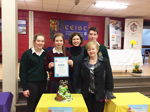 Ava Hovendon from Presentation College Athenry, in the presence of her grandmother, her mother AnnMarie (former student of Árd Scoil na Tríonóide, Athy, Co. Kildare and 2 cousins who are both currently attending Árd Scoil na Tríonóide, Athy, Co. Kildare.